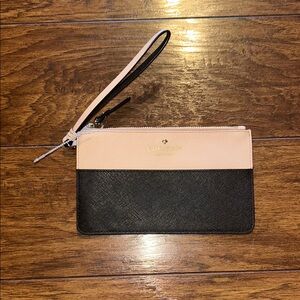 Kate Spade Two-Tone Wristlet in Pink and Black NWOT